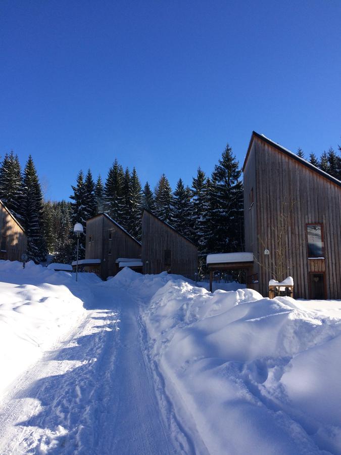 HT Chalets Harrachov Buitenkant foto